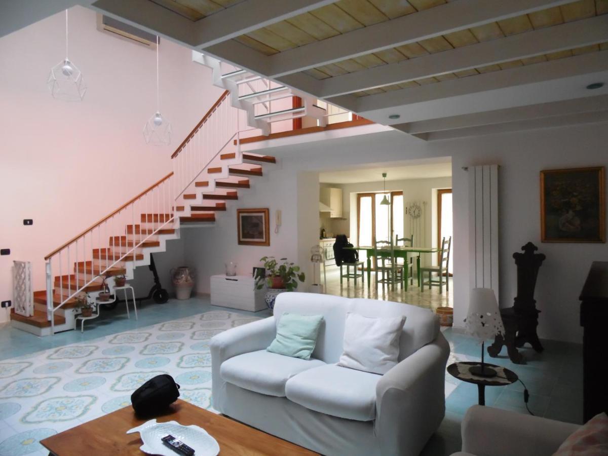 A Casa Di Monica Apartman Pozzuoli Kültér fotó