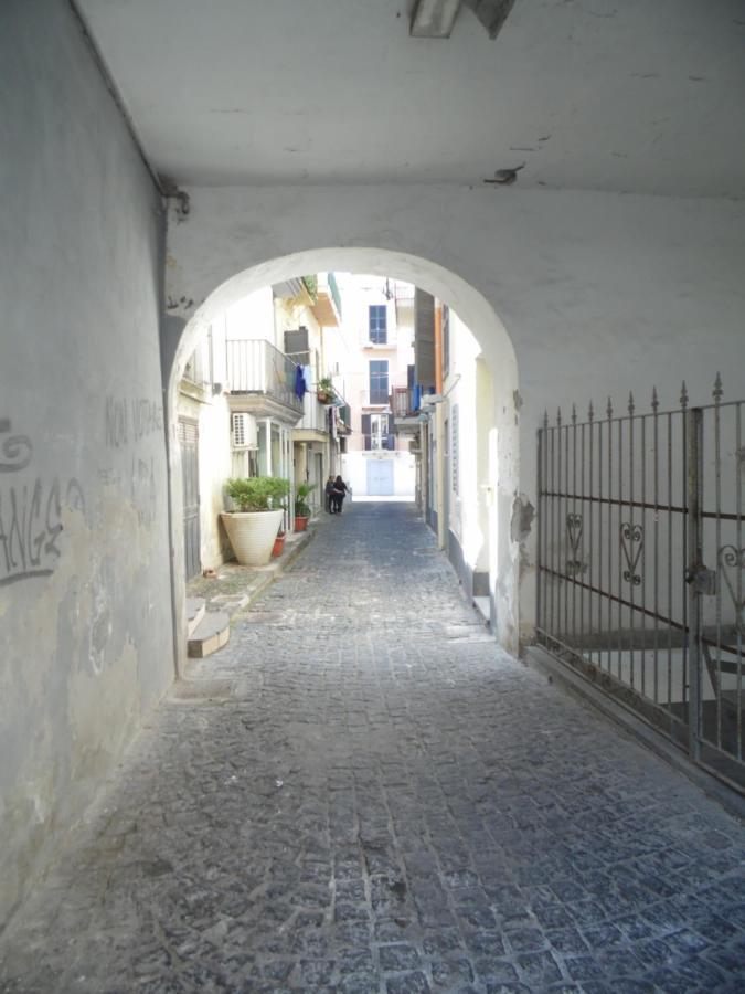 A Casa Di Monica Apartman Pozzuoli Kültér fotó