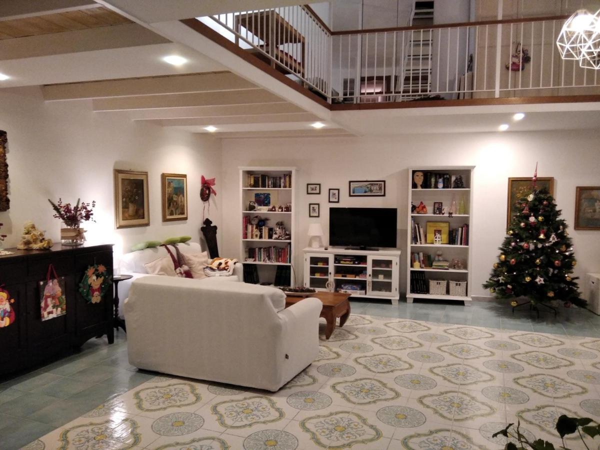 A Casa Di Monica Apartman Pozzuoli Kültér fotó